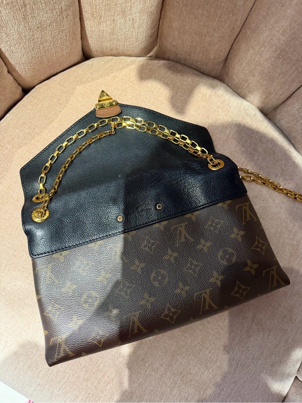Louis Vuitton Brown Monogram & Black Leather Chain Shoulder Bag - Picture 8 of 14